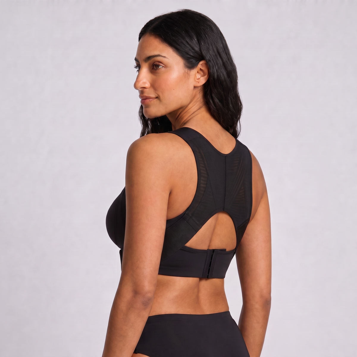 Sollevia | Wrap-Support Bra